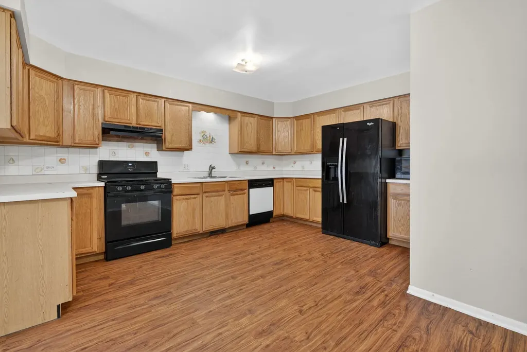 337 Inner Circle Drive Bolingbrook IL 60490