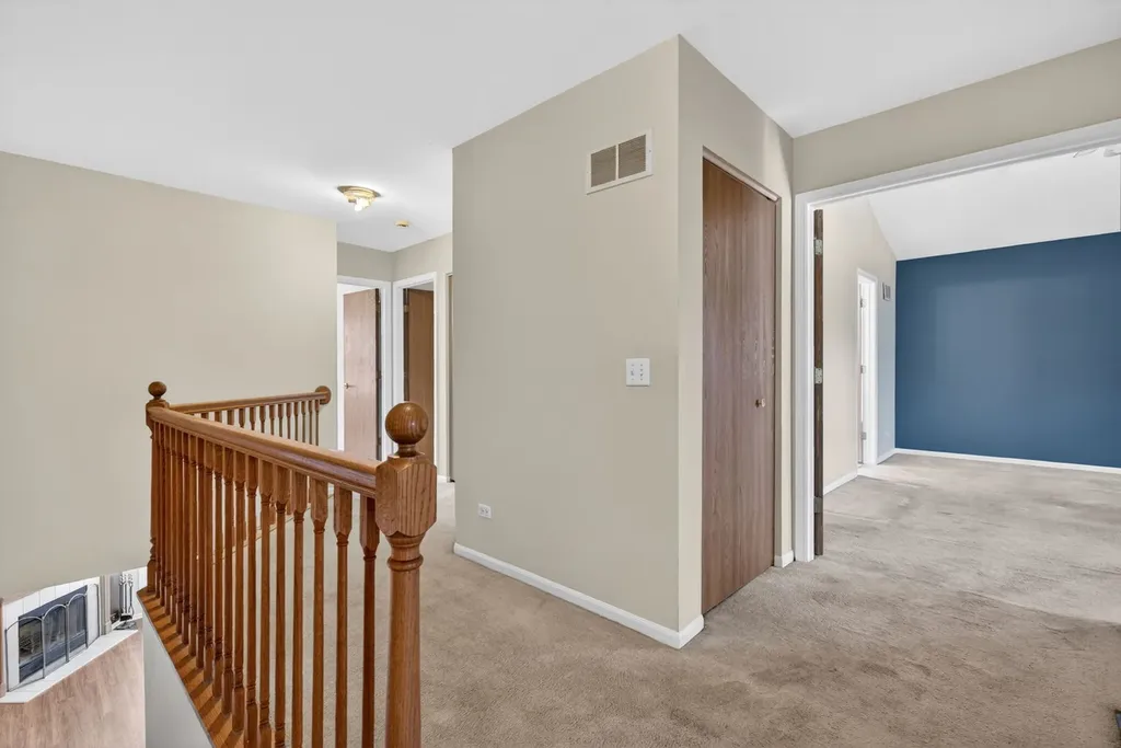 337 Inner Circle Drive Bolingbrook IL 60490
