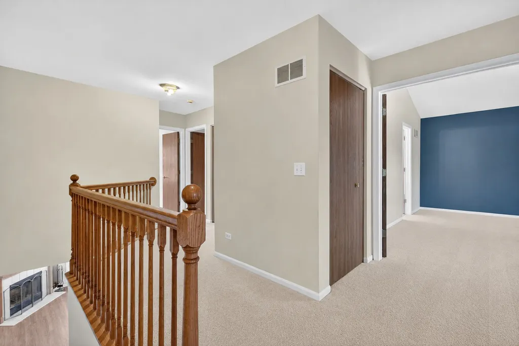 337 Inner Circle Drive Bolingbrook IL 60490