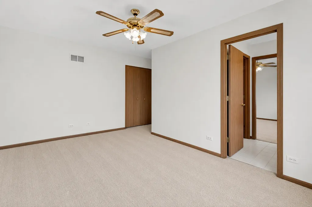 337 Inner Circle Drive Bolingbrook IL 60490
