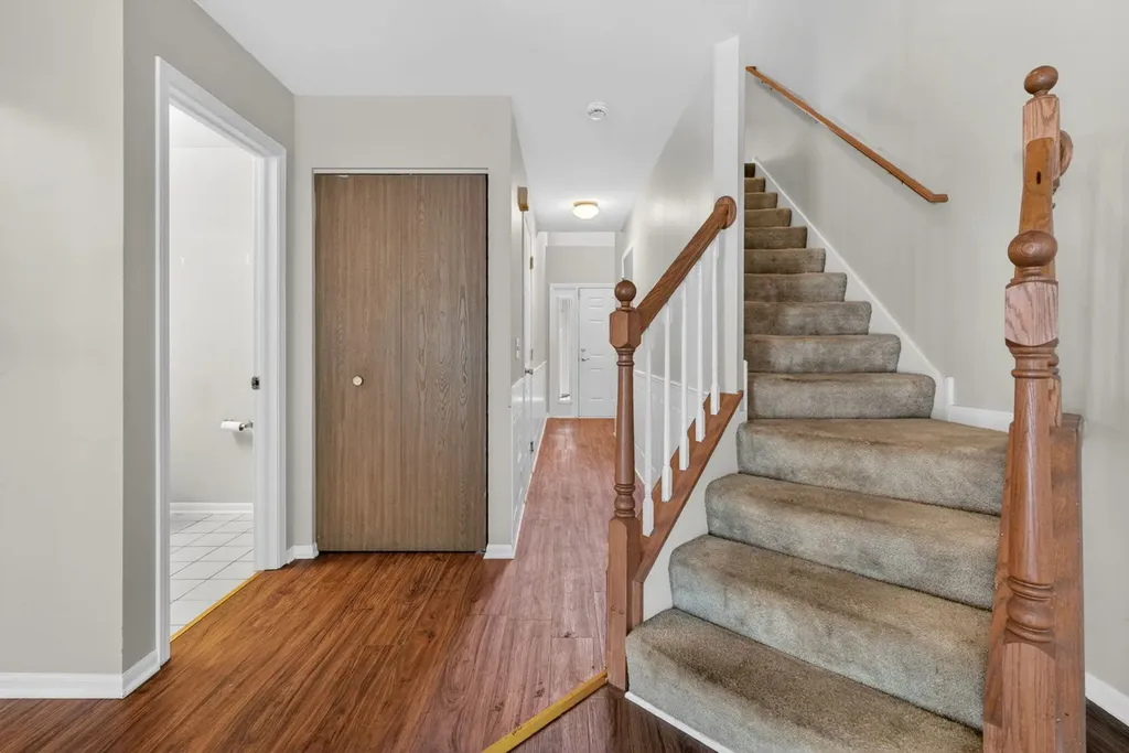 337 Inner Circle Drive Bolingbrook IL 60490