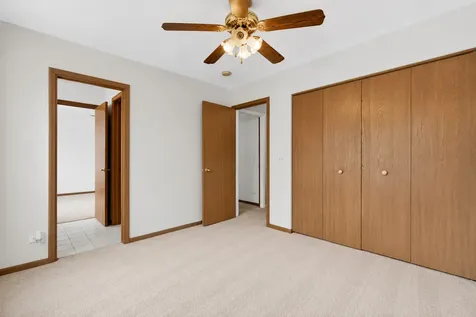 337 Inner Circle Drive Bolingbrook IL 60490