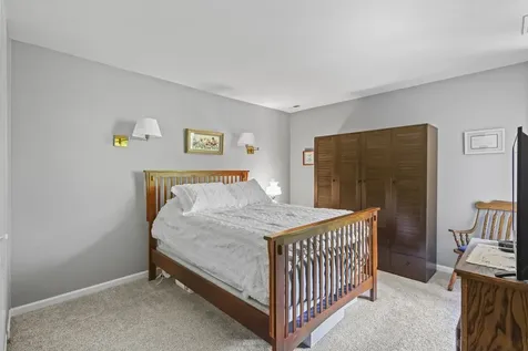 6000 Oakwood Drive Lisle IL 60532