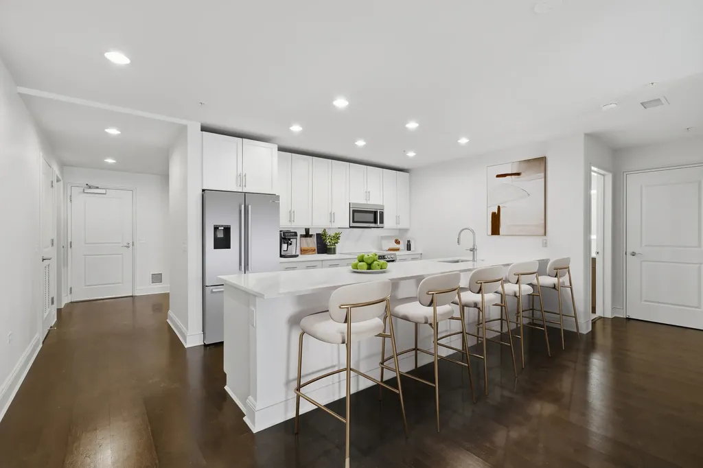 850 North Lake Shore Drive Chicago IL 60611