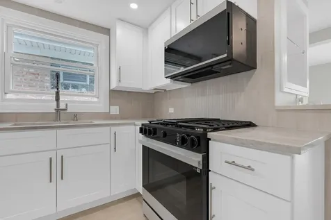 5505 North Nagle Avenue Chicago IL 60630