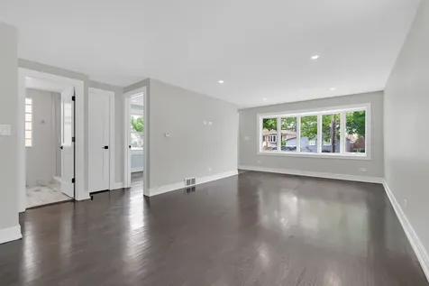 5505 North Nagle Avenue Chicago IL 60630