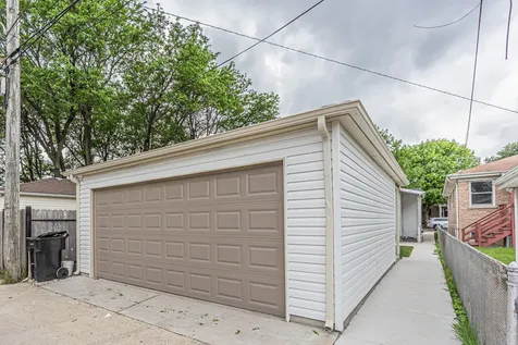 5505 North Nagle Avenue Chicago IL 60630