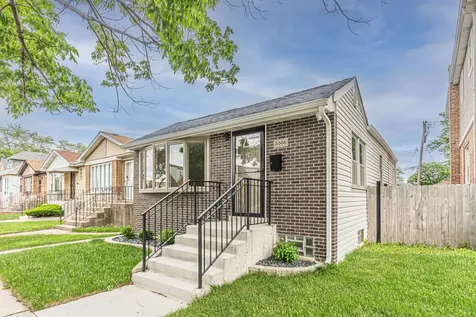 5505 North Nagle Avenue Chicago IL 60630