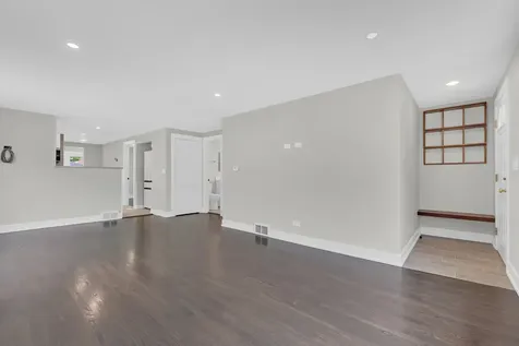 5505 North Nagle Avenue Chicago IL 60630