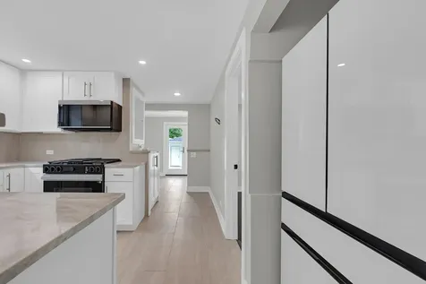 5505 North Nagle Avenue Chicago IL 60630