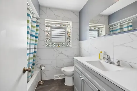 306 Poplar Avenue Bensenville IL 60106