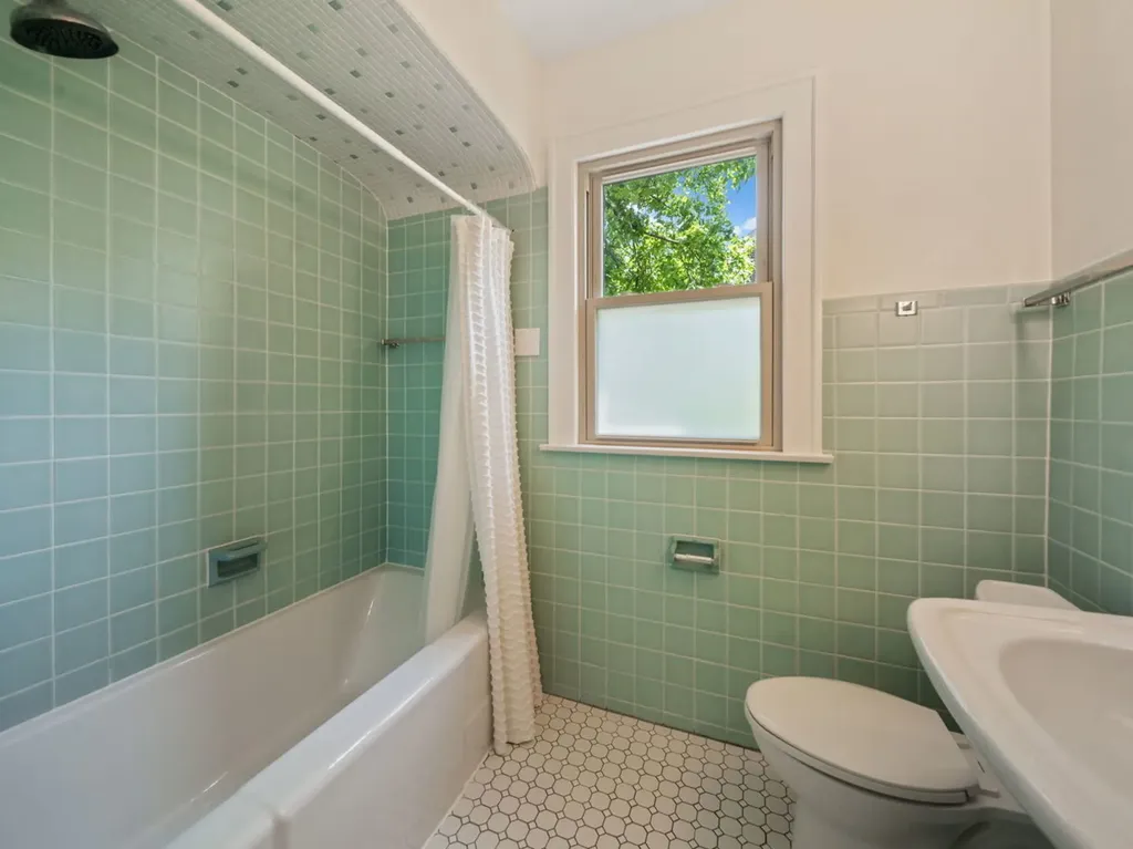 116 East Maple Street Lombard IL 60148