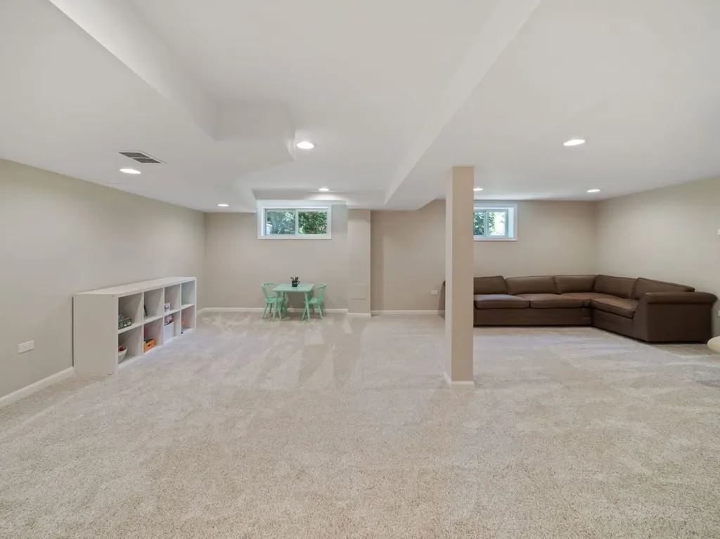 116 East Maple Street Lombard IL 60148