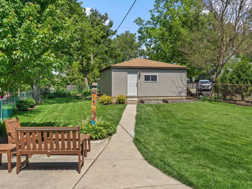 116 East Maple Street Lombard IL 60148
