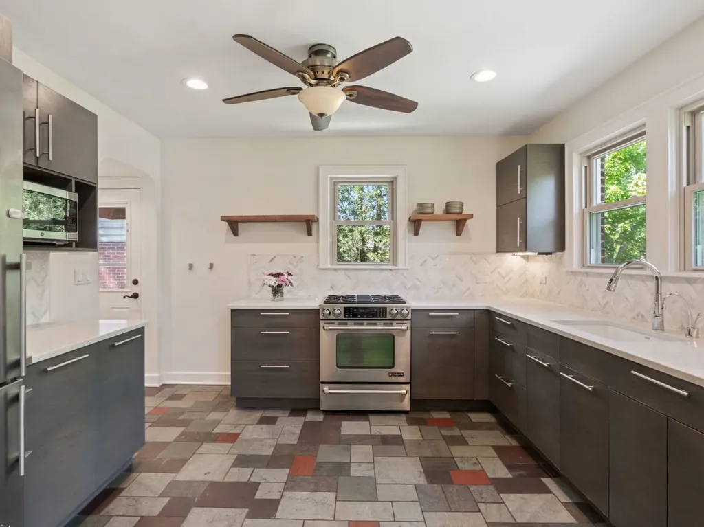 116 East Maple Street Lombard IL 60148