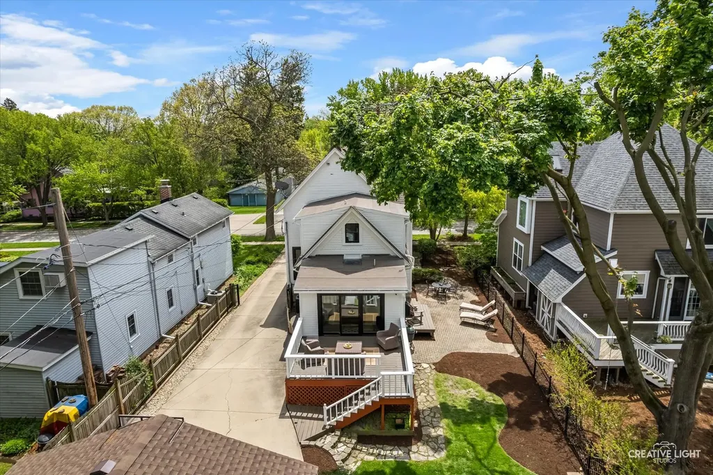 515 North Avenue Naperville IL 60540