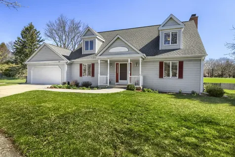 245 Old Forge Road Elgin IL 60123