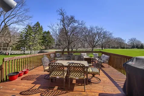 245 Old Forge Road Elgin IL 60123