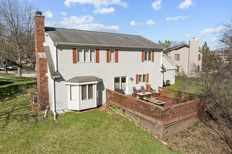 245 Old Forge Road Elgin IL 60123