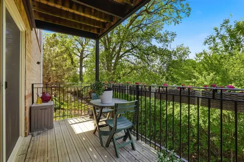 660 Ballantrae Drive Northbrook IL 60062