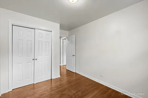 352 Brice Avenue Mundelein IL 60060
