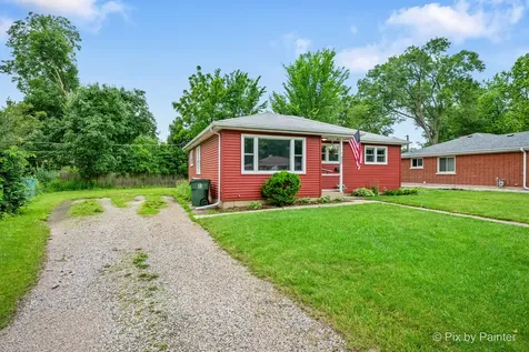 352 Brice Avenue Mundelein IL 60060