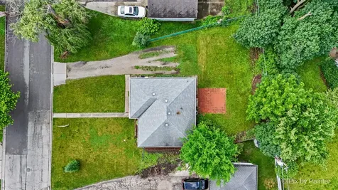 352 Brice Avenue Mundelein IL 60060