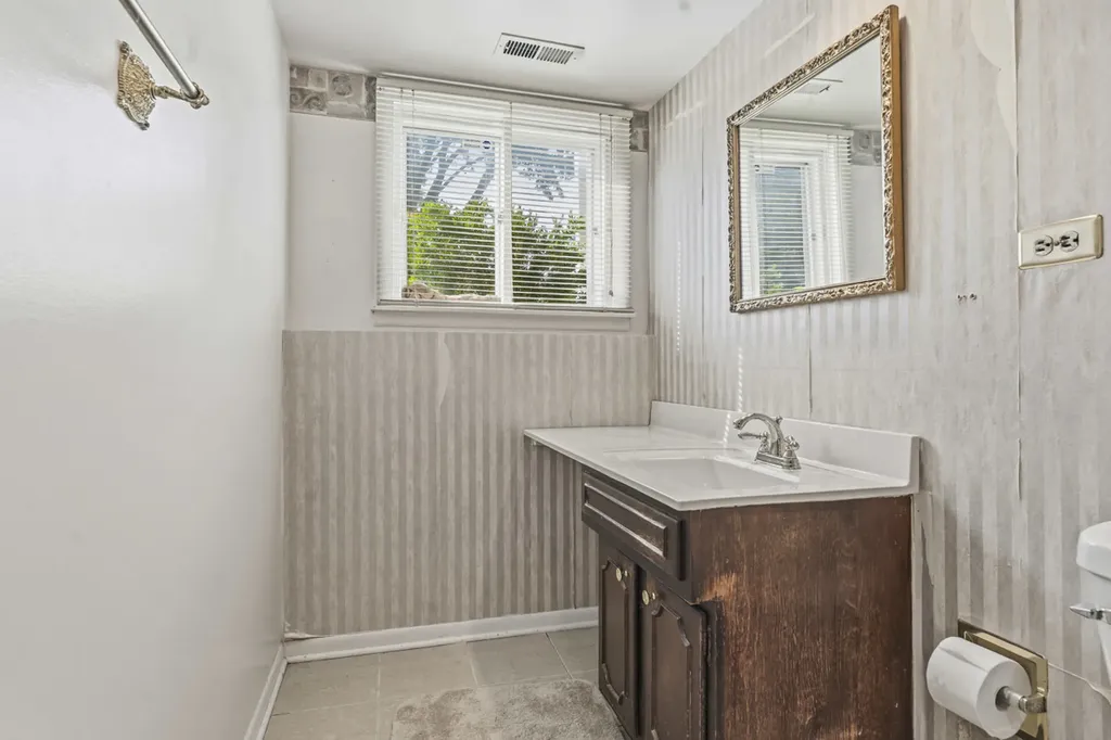 133 Sumac Court Schaumburg IL 60193