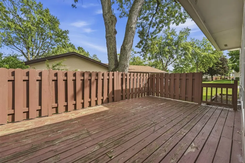 133 Sumac Court Schaumburg IL 60193