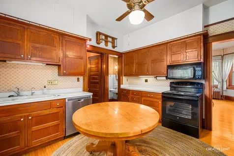 330 Church Street Earlville IL 60518