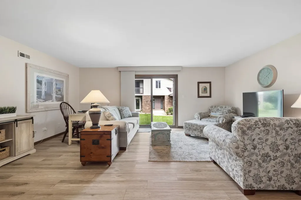 417 Manor Court New Lenox IL 60451