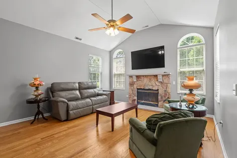 2036 Olmstead Drive Woodstock IL 60098
