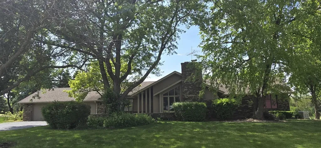 12N320 Jackson Drive Elgin IL 60124