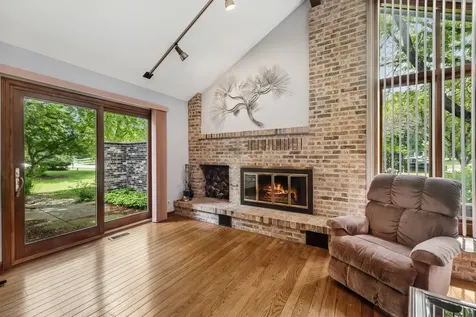 12N320 Jackson Drive Elgin IL 60124