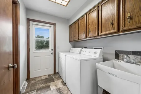 12N320 Jackson Drive Elgin IL 60124