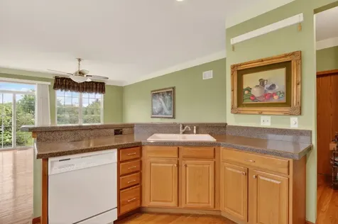2232 Wilshire Court Grayslake IL 60030