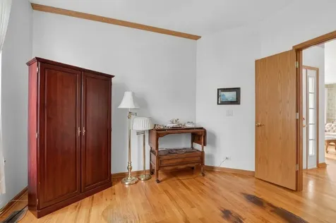 2232 Wilshire Court Grayslake IL 60030