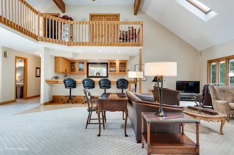 38W710 Bonnie Court St. Charles IL 60175