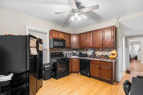 4535 North Spaulding Avenue Chicago IL 60625