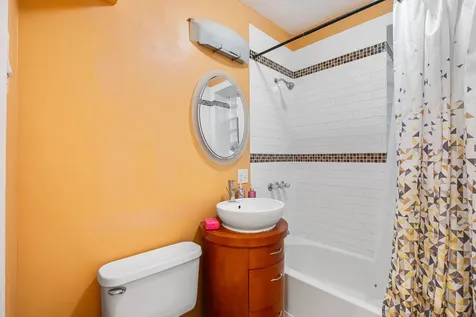 4535 North Spaulding Avenue Chicago IL 60625