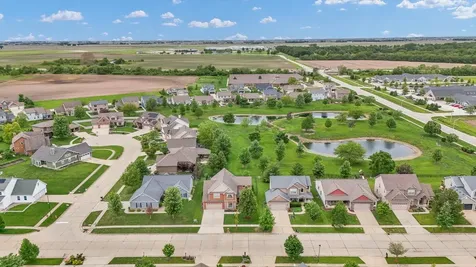 1211 Fieldstone Drive Savoy IL 61874