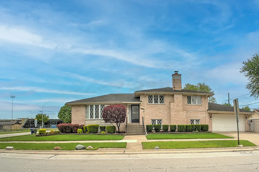 9300 Austin Avenue Oak Lawn IL 60453