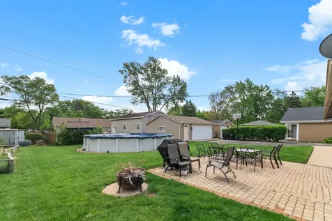 69 Paddock Street Montgomery IL 60538