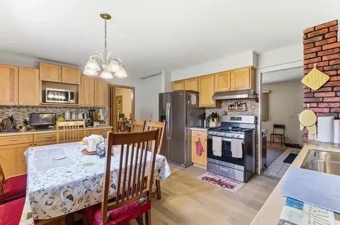 69 Paddock Street Montgomery IL 60538
