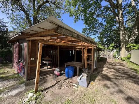 512 Highland Avenue Dixon IL 61021