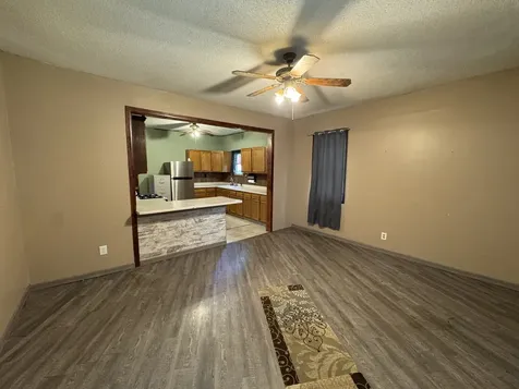 512 Highland Avenue Dixon IL 61021