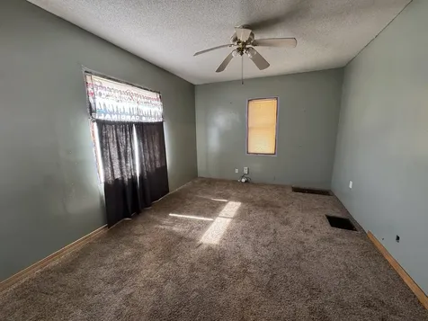 512 Highland Avenue Dixon IL 61021