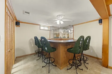 679 North West Road Lombard IL 60148