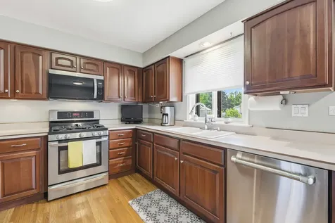 415 Cypress Court Schaumburg IL 60193