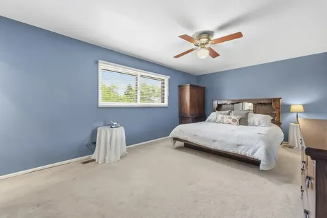415 Cypress Court Schaumburg IL 60193